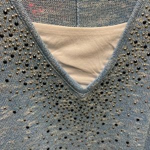 Lightweight soft sweater